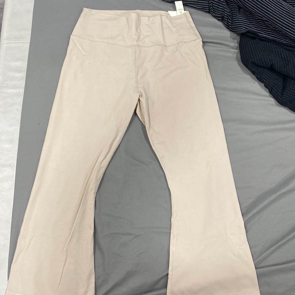 Brand new Arie flare pants